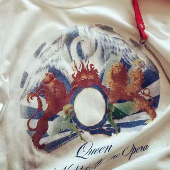 SOLD OUT White Queen A Night At The Opera Band Graphic Tee - Picture 5 of 6